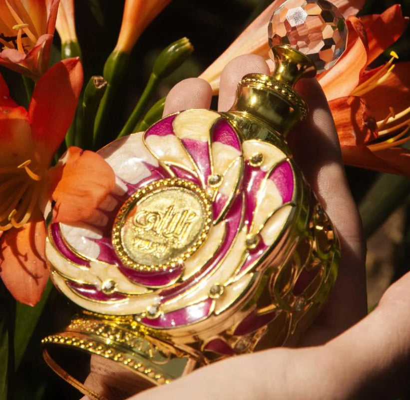 Swiss Arabian Yulali for Women - 0.5 Oz Parfum Oil, Fragrances, Sandalwood & Vanilla Base,Winter Perfume Oil,Nourishing,Long Lasting